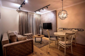 AS apartman - sa garažom